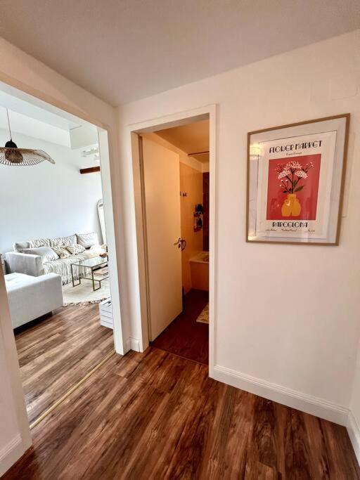 Bali Home Stylische Wohnung Mit Terrasse Шёнефельд Экстерьер фото